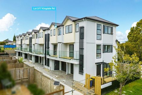 Photo of property in 1/17 Kingdale Road, Henderson, Auckland, 0610