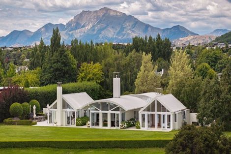 Photo of property in 29 Waimana Place, Wanaka, 9305