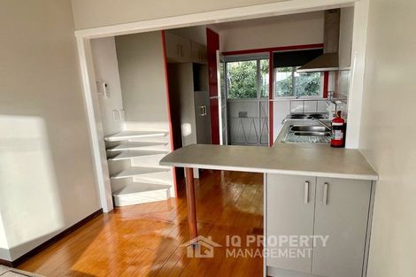 Photo of property in 19 Seaview Terrace, Mount Albert, Auckland, 1025