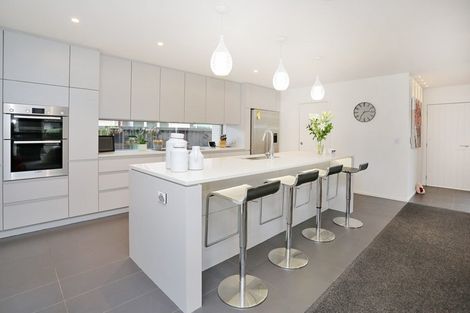 Photo of property in 28 Northside Drive, Waikiwi, Invercargill, 9810