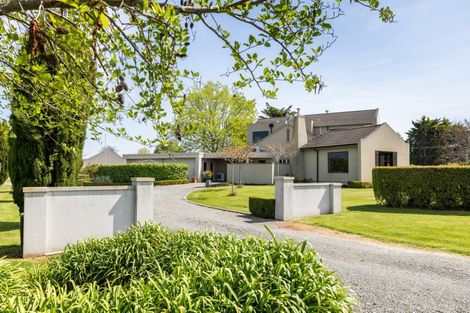 Photo of property in 375 Saint Georges Road, Havelock North, 4130