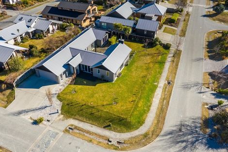 Photo of property in 6 Mathias Terrace, Arthurs Point, Queenstown, 9371