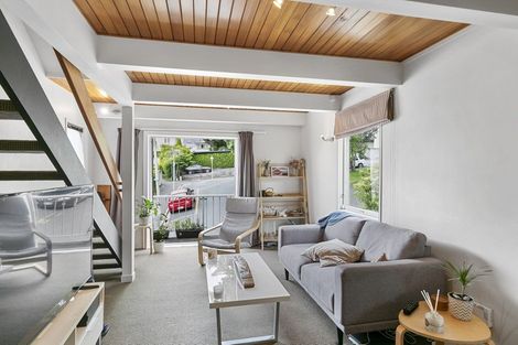 Photo of property in 24 Cottleville Terrace, Thorndon, Wellington, 6011