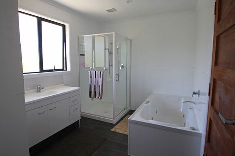 Photo of property in Maheno-kakanui Road, Kakanui, Oamaru, 9495