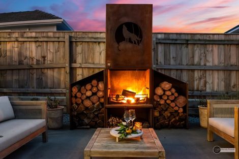 Photo of property in 40 Porutu Street, Fairfield, Lower Hutt, 5011