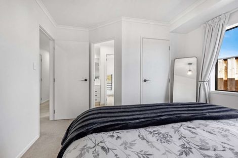 Photo of property in 3 Waitaha Place, Clive, 4102