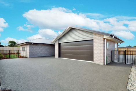 Photo of property in 8 Keeper Close, Woodend, 7610