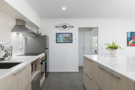 Photo of property in Salisbury Park, 12/226g Salisbury Street, Christchurch Central, Christchurch, 8013