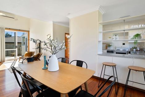 Photo of property in 104 Atawhai Road, Fitzherbert, Palmerston North, 4410