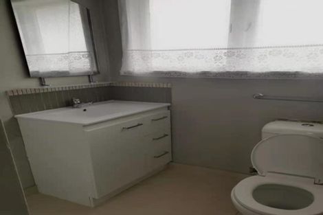 Photo of property in 39 Garelja Road, Henderson, Auckland, 0612