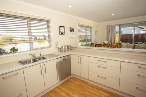 Photo of property in 27 Torbay Avenue, Huntingdon, Ashburton, 7774