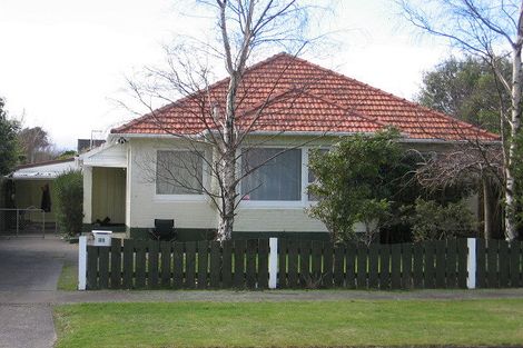 Photo of property in 33 Millar Street, Terrace End, Palmerston North, 4410