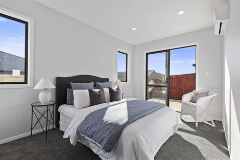 Photo of property in 63 Nobilo Road, Kumeu, 0810