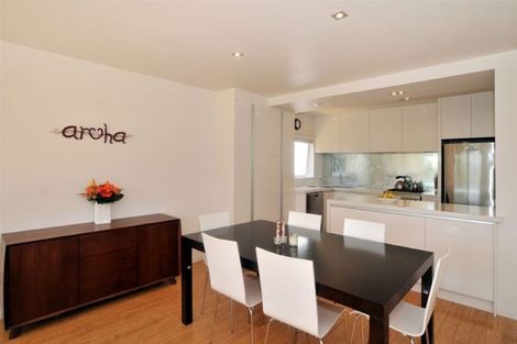 Photo of property in 1/42 Seacliffe Avenue, Belmont, Auckland, 0622