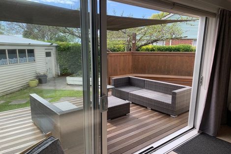 Photo of property in 16 Guildford Street, Burnside, Christchurch, 8053