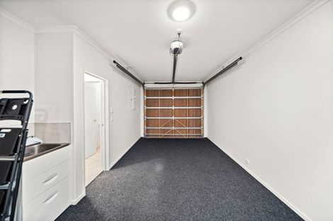 Photo of property in 3 Matairangi Avenue, Totara Heights, Auckland, 2105