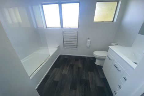 Photo of property in 2/1 Huber Street, Weymouth, Auckland, 2103