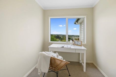 Photo of property in 33 Philomel Crest, Welcome Bay, Tauranga, 3112