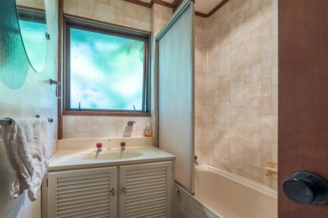 Photo of property in 96 Te Haumi Drive, Paihia, 0200