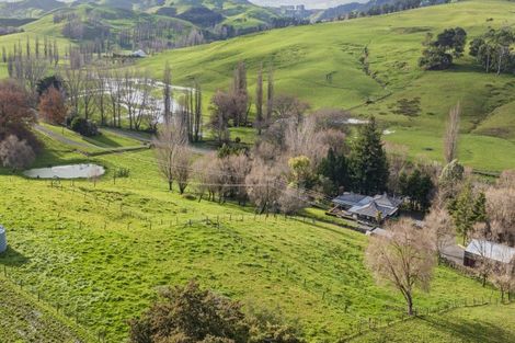 Photo of property in 1772 Porangahau Road, Wanstead, Waipukurau, 4284