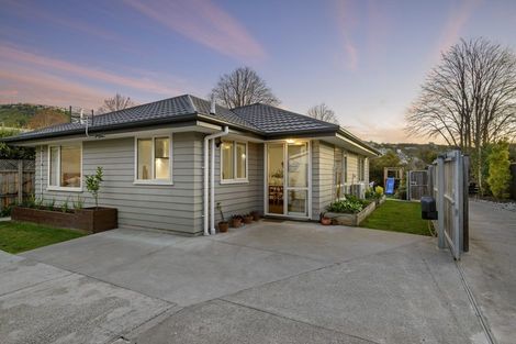 Photo of property in 11 Bowenvale Avenue, Cashmere, Christchurch, 8022