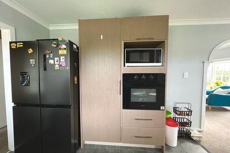 Photo of property in 6 Henare Street, West End, Palmerston North, 4412