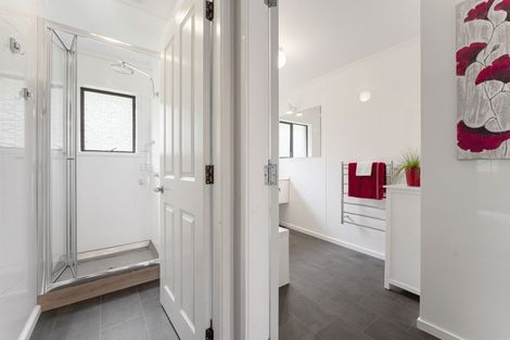 Photo of property in 13 Oswald Place, Stratford, 4332