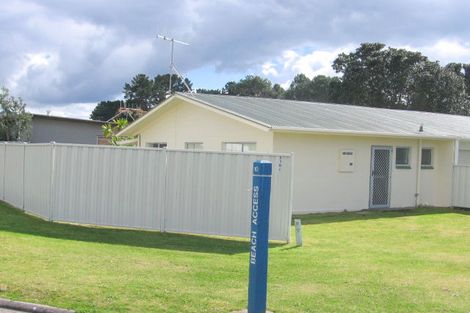 Photo of property in 510a Ocean Road, Whangamata, 3620