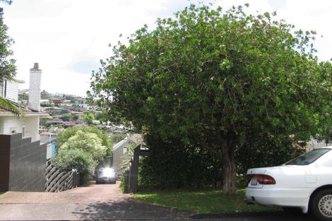 Photo of property in 2/43 Rangitoto Terrace, Milford, Auckland, 0620