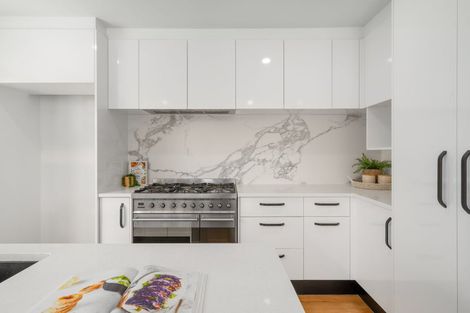 Photo of property in 201 Cashmere Road, Hoon Hay, Christchurch, 8025