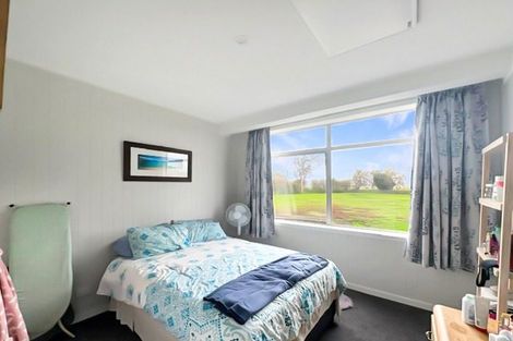 Photo of property in 120 Cummerfield Road, Foxton, 4891