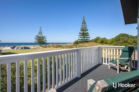 Photo of property in 287 Seaforth Road, Waihi Beach, 3611