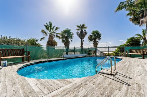 Photo of property in 10 Robin Hood Place, Onerahi, Whangarei, 0110