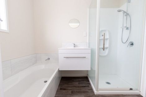 Photo of property in 21b Orchard Road East, Ngatea, 3503