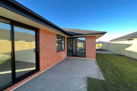 Photo of property in 14 Ned Place, Halswell, Christchurch, 8025