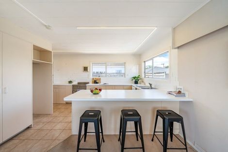 Photo of property in 139a Seatoun Heights Road, Miramar, Wellington, 6022