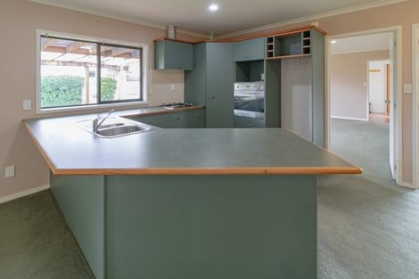 Photo of property in 44 Cranbrook Place, Rototuna North, Hamilton, 3210