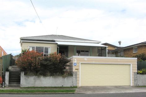 Photo of property in 73 Hine Street, New Plymouth, 4310