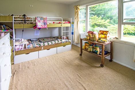 Photo of property in 72 Stanly Street, Eketahuna, 4900