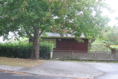 Photo of property in 2/26 Finn Place, Totara Vale, Auckland, 0629