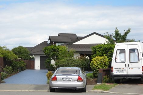 Photo of property in 12 Fieldmoor Place, Parklands, Christchurch, 8083