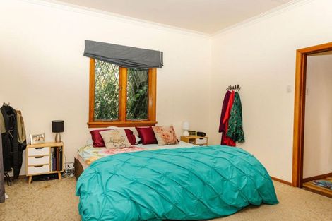 Photo of property in 3 King Street, Dannevirke, 4930
