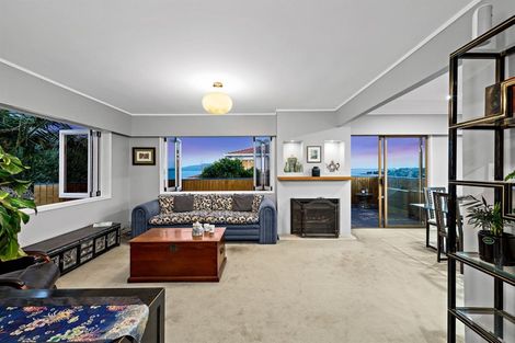 Photo of property in 3/23 Beach Road, Castor Bay, Auckland, 0620