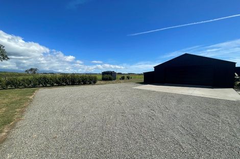 Photo of property in 450 Waitara Road, Huirangi, New Plymouth, 4373