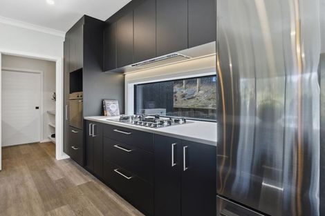 Photo of property in 2 Oakum Road, Whitby, Porirua, 5024