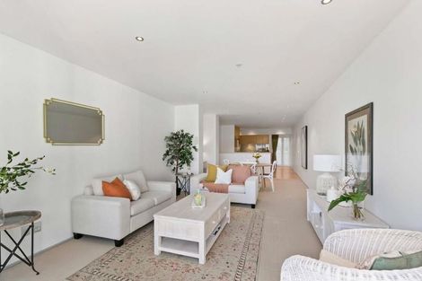 Photo of property in Sanctum Apartment, 10 Ebor Street, Te Aro, Wellington, 6011