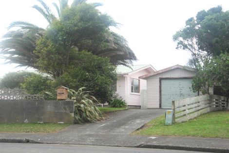 Photo of property in 19 Porter Place, Paekakariki, 5034