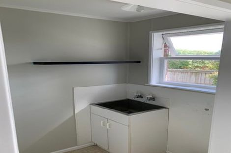 Photo of property in 2/165 Chivalry Road, Glenfield, Auckland, 0629