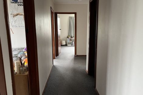 Photo of property in 6 Ayr Place, Hokowhitu, Palmerston North, 4410