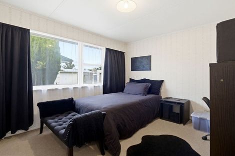 Photo of property in 32 Langley Avenue, Milson, Palmerston North, 4414